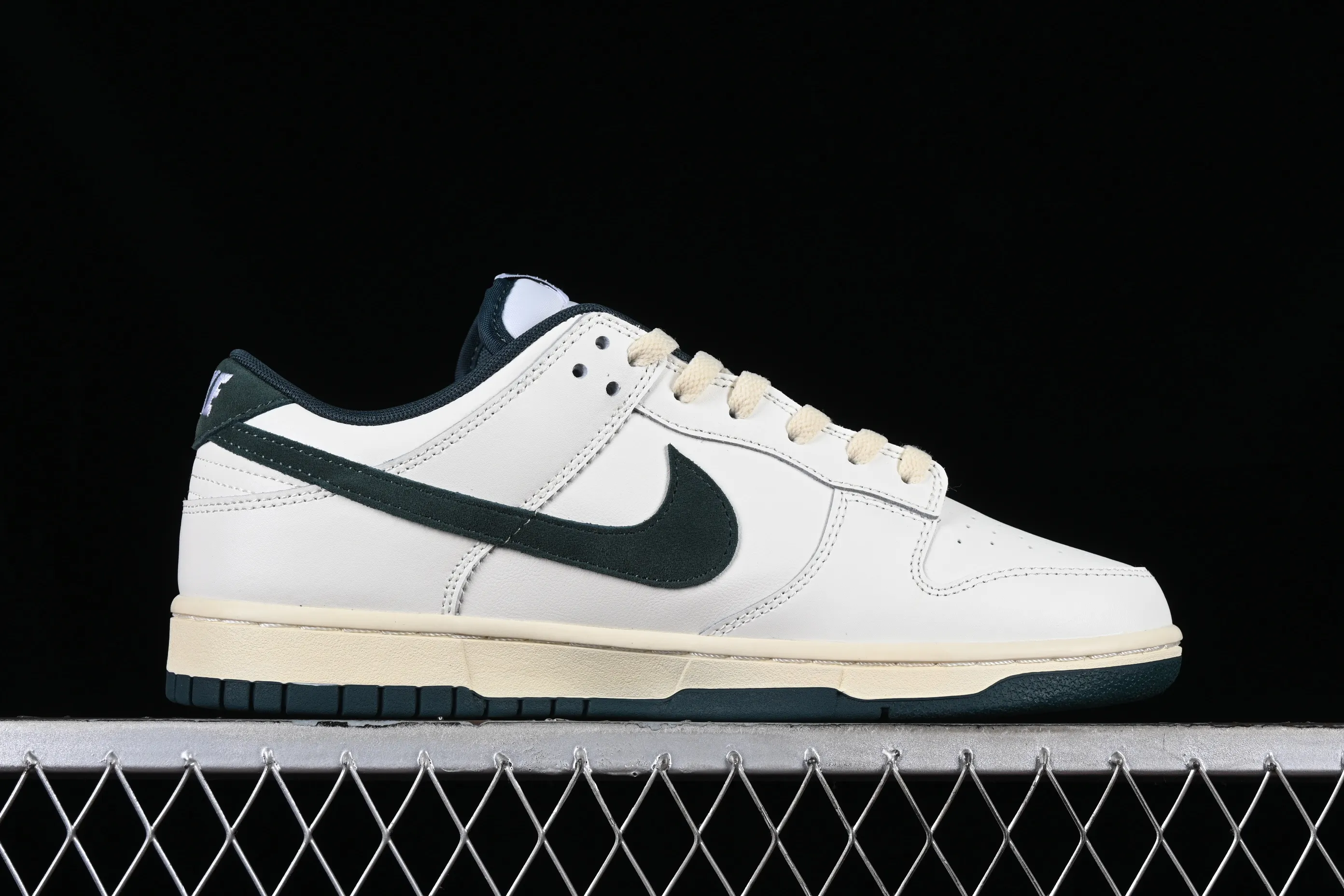 All categories Nk SB Dunk series Nk SB Dunk Low low-top sneakers Nk Dunk Low "Athletic Department" off-white green SB low-top sports and leisure sneakers FQ8080-133